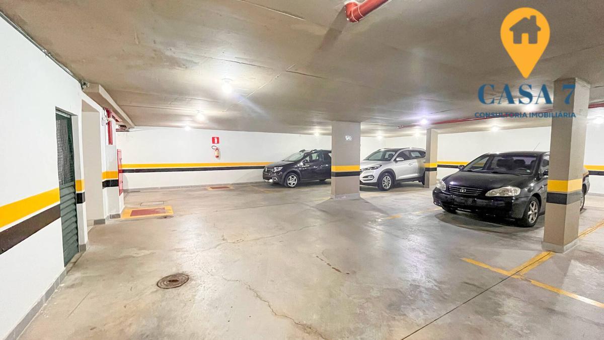 Apartamento, Serra, 2 Quartos, 2 Vagas, 1 Suíte