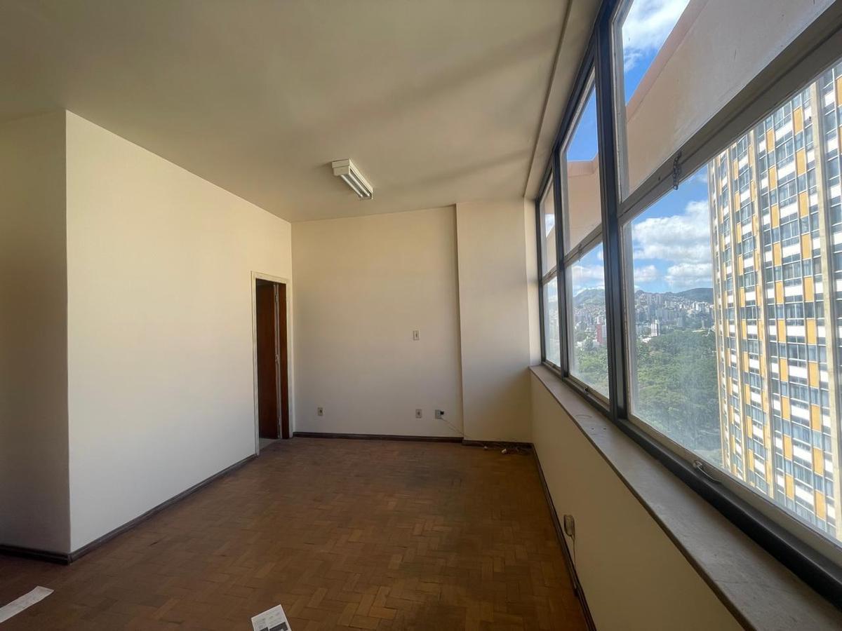 Sala, Centro, 0 Quarto, 0 Vaga