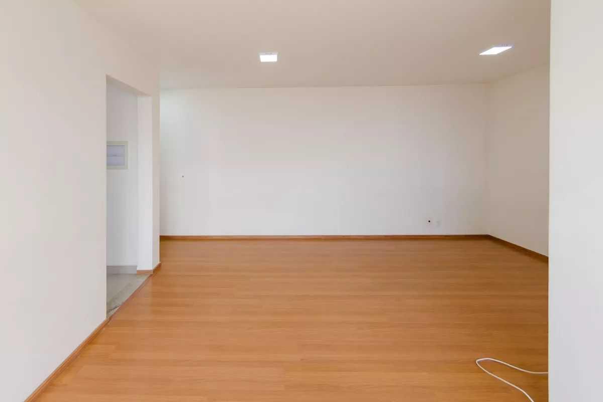 Apartamento, Castelo, 3 Quartos, 1 Vaga, 1 Suíte