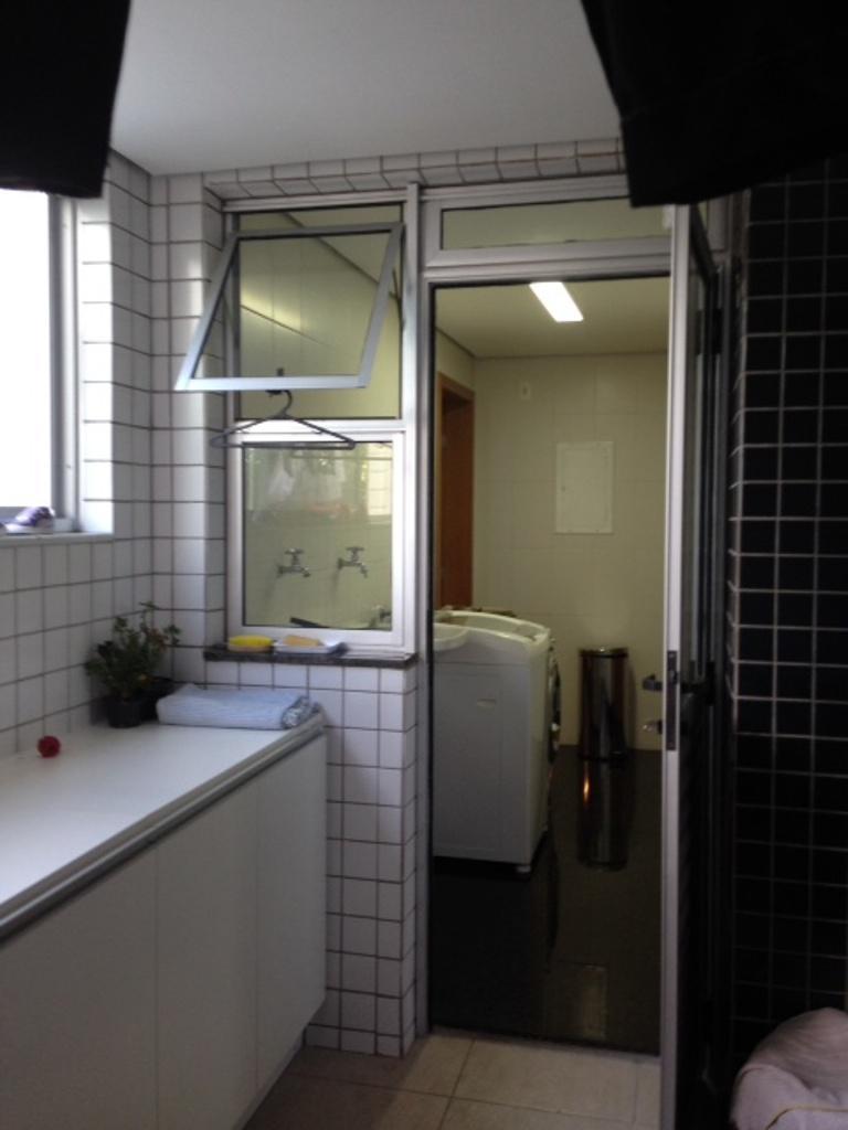 Apartamento, Castelo, 4 Quartos, 4 Vagas, 1 Suíte