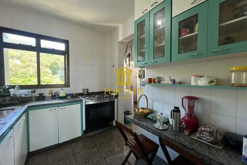 Apartamento, Sion, 4 Quartos, 3 Vagas, 1 Suíte