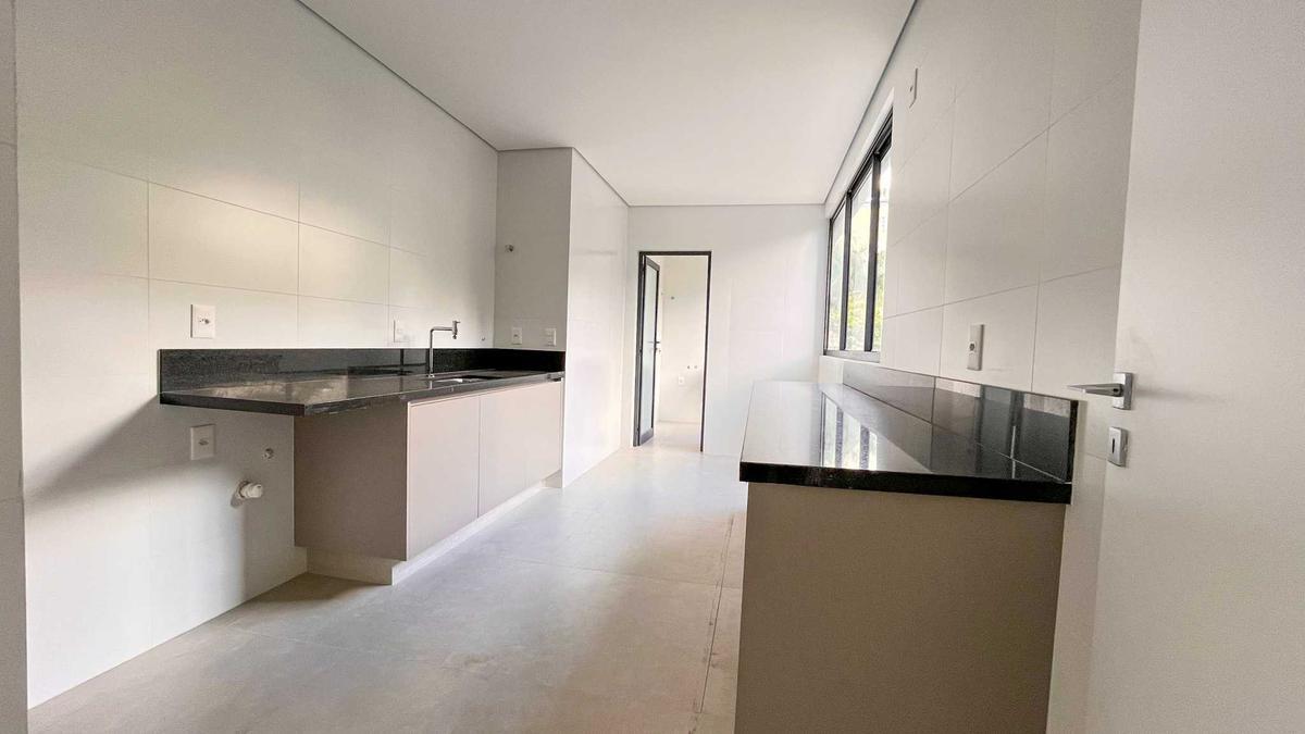 Apartamento, Sion, 3 Quartos, 2 Vagas, 3 Suítes