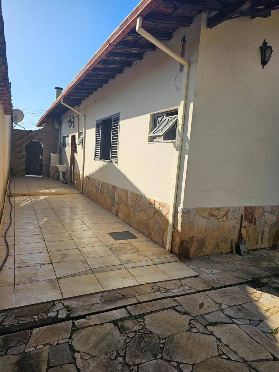 Casa, Santa Maria, 4 Quartos, 3 Vagas, 1 Suíte