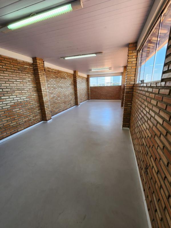 Casa, Alto das Flores, 3 Quartos, 4 Vagas, 1 Suíte