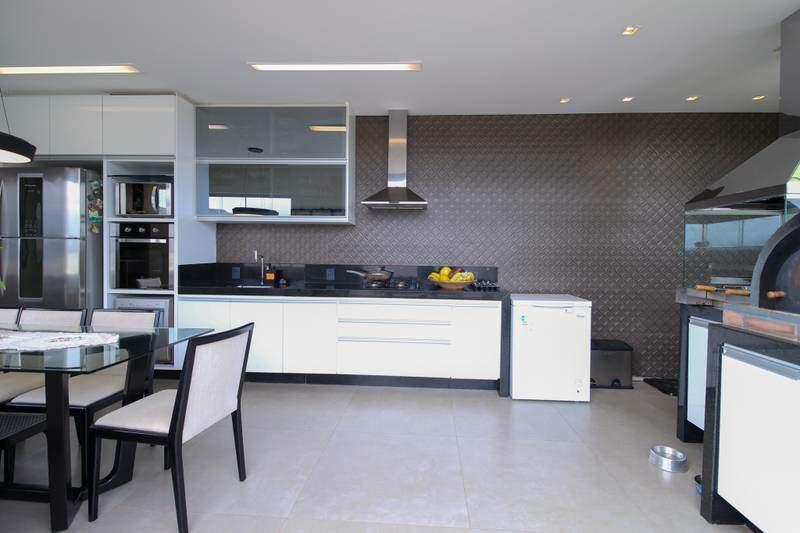 Cobertura, São Lucas, 2 Quartos, 3 Vagas