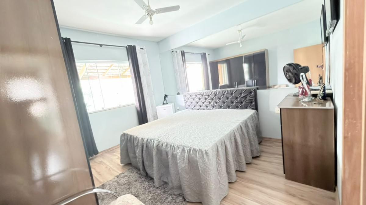 Casa, Novo Recanto, 3 Quartos, 6 Vagas, 1 Suíte