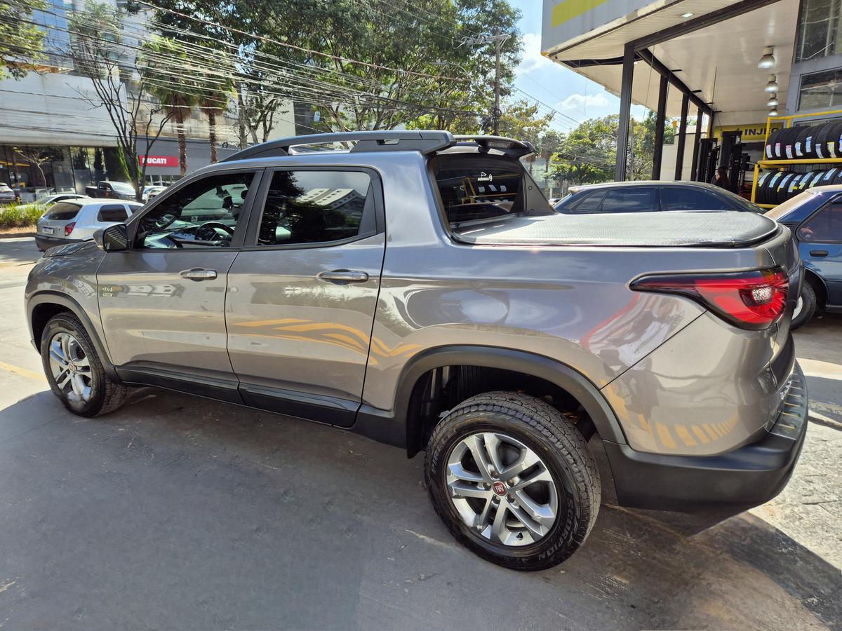 Fiat Toro Freedom 2.0 16v 4x4 Diesel Aut.