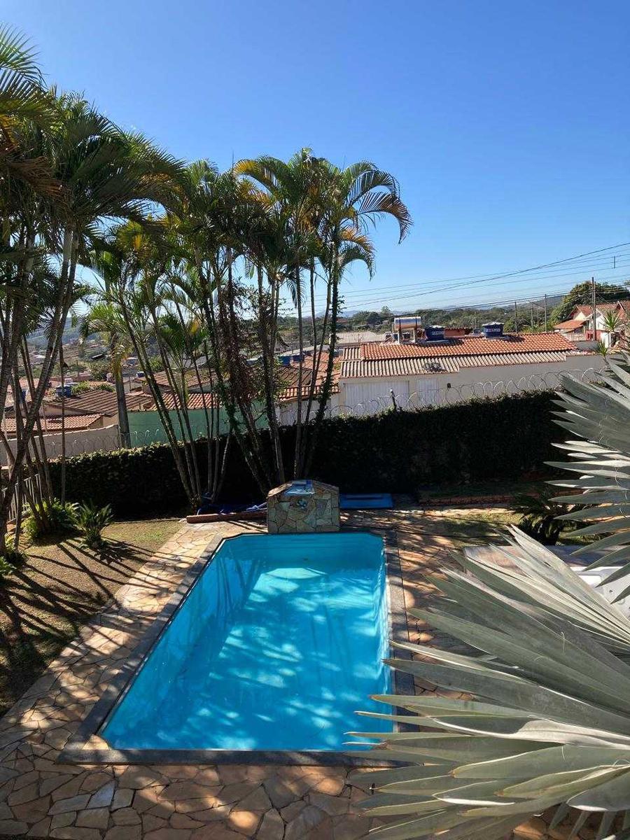 Casa, Centro, 4 Quartos, 6 Vagas, 1 Suíte