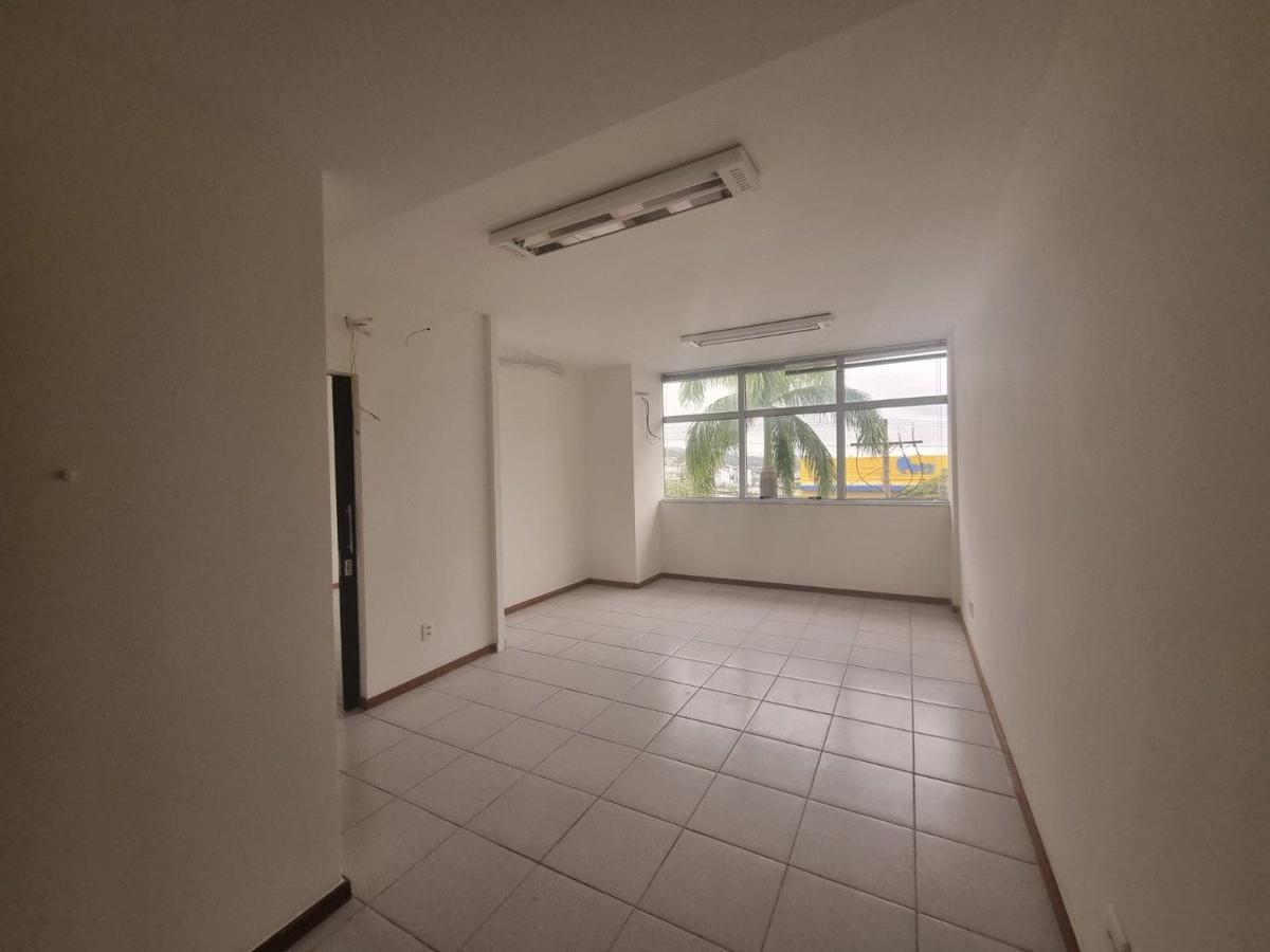 Sala, São Bento, 0 Quarto, 1 Vaga