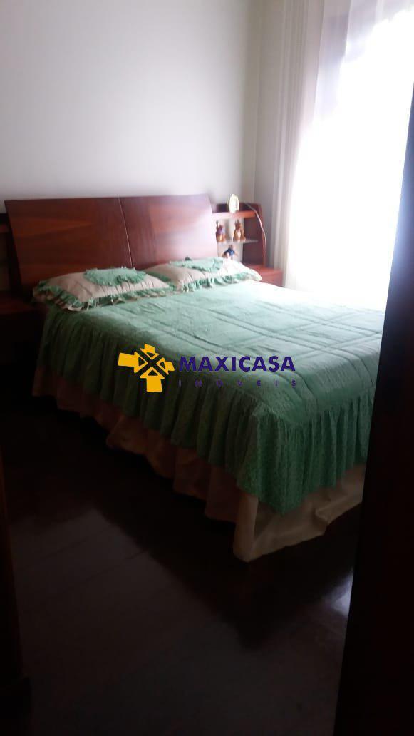 Casa, Caiçaras, 4 Quartos, 3 Vagas, 1 Suíte