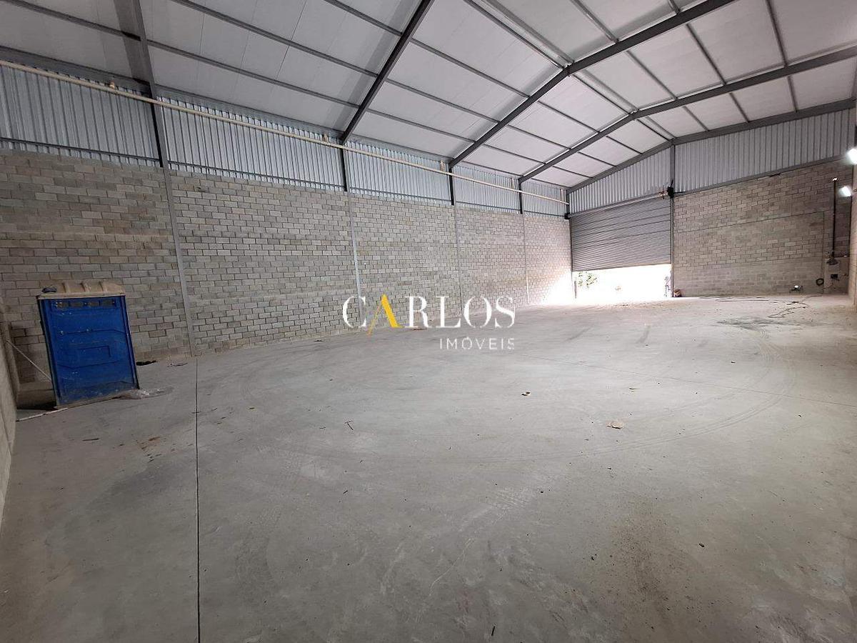Galpão, Três Barras