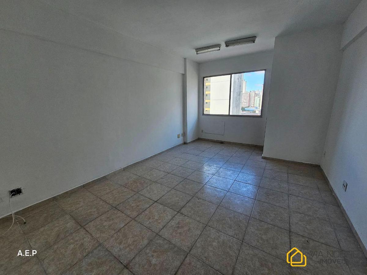 Sala, Barro Preto