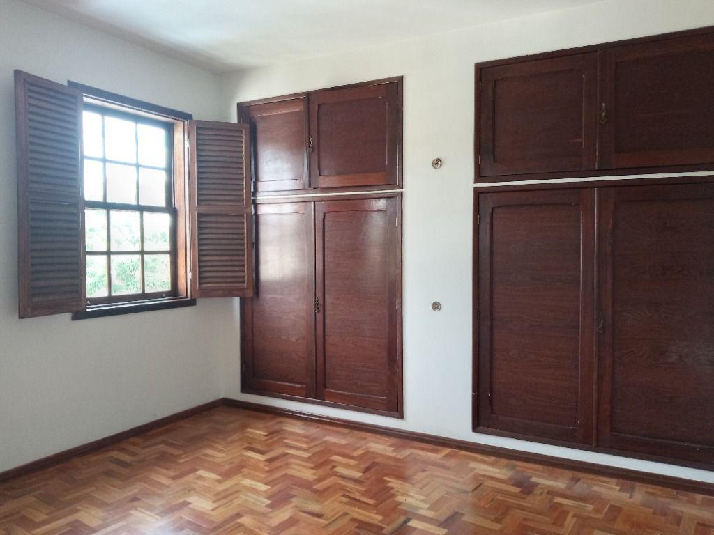 Casa, Centro, 3 Quartos, 2 Vagas