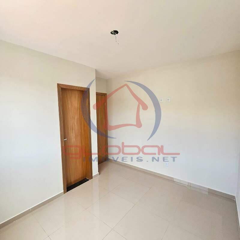 Cobertura, Coqueiros, 2 Quartos, 1 Vaga, 1 Suíte