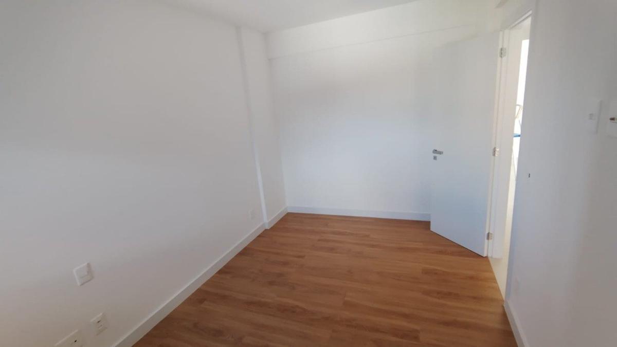 Apartamento, Sagrada Família, 3 Quartos, 2 Vagas, 1 Suíte
