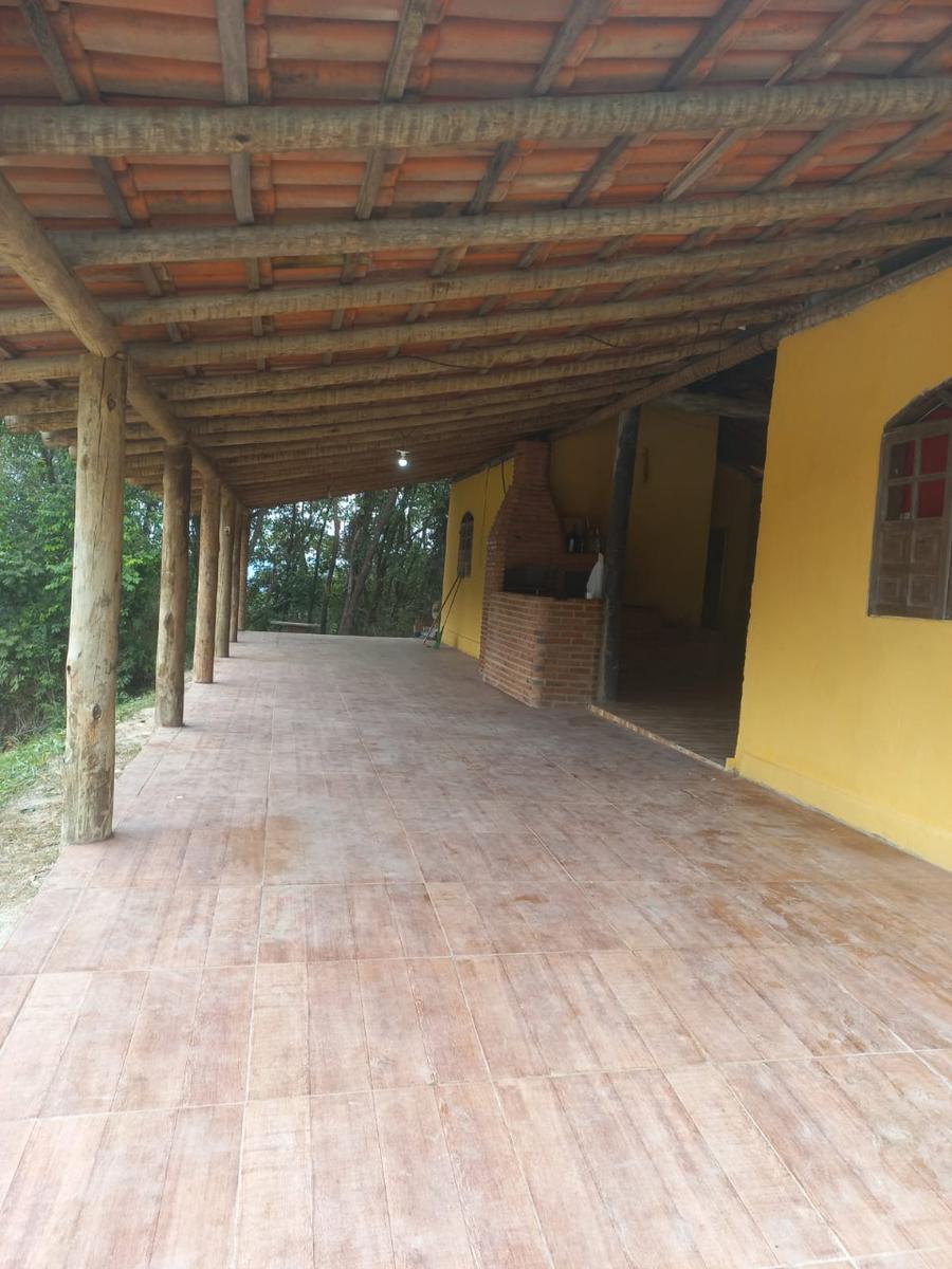 Fazenda, Gentileza, 2 Quartos, 10 Vagas