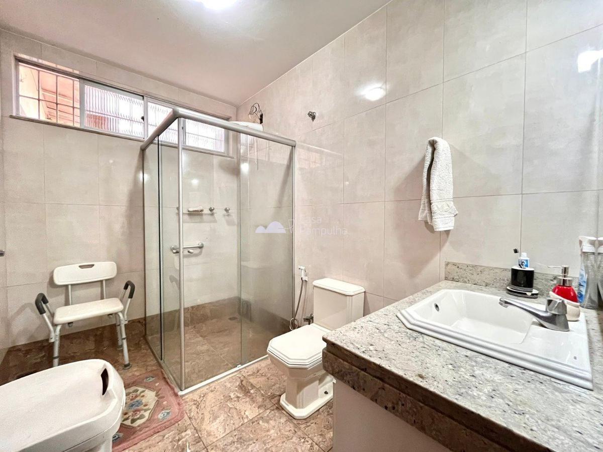 Casa, Liberdade, 5 Quartos, 4 Vagas, 2 Suítes