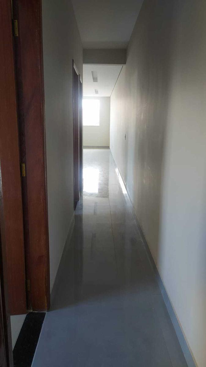 Casa, Niterói, 5 Quartos, 2 Vagas, 1 Suíte