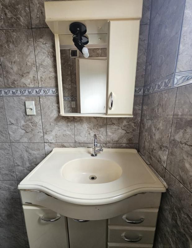 Casa, Novo das Indústrias (barreiro), 3 Quartos, 6 Vagas, 1 Suíte