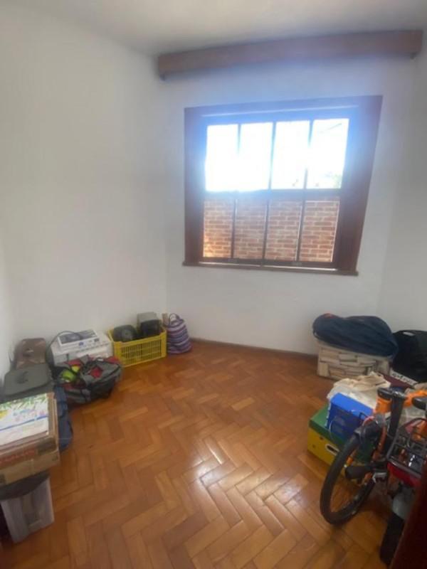 Prédio, Serra, 10 Quartos, 1 Vaga