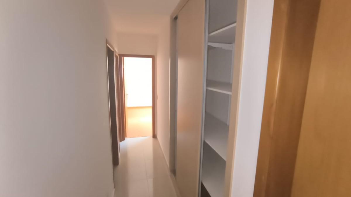 Apartamento, Sagrada Família, 4 Quartos, 4 Vagas, 1 Suíte