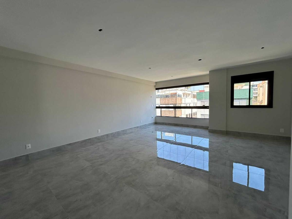 Apartamento, Castelo, 4 Quartos, 2 Vagas, 2 Suítes