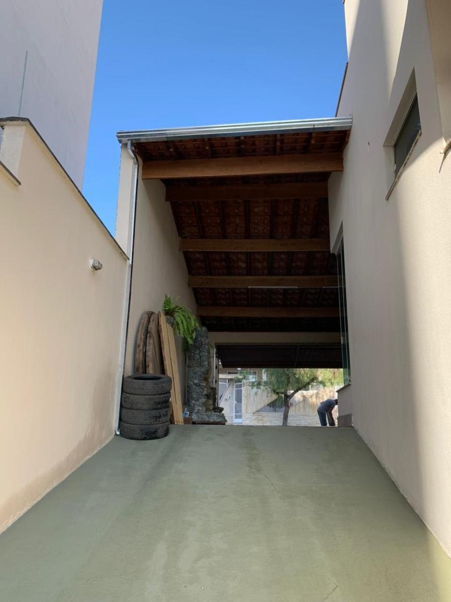 Casa, Santa Luiza, 2 Quartos, 3 Vagas
