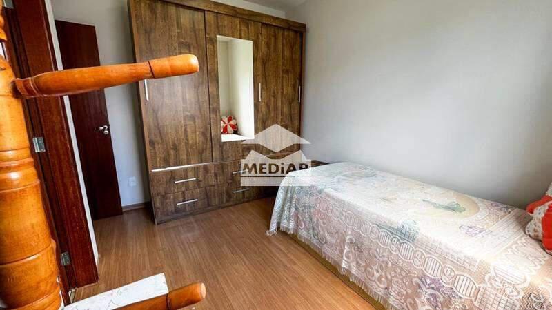 Casa, Santa Efigênia, 3 Quartos, 2 Vagas, 2 Suítes