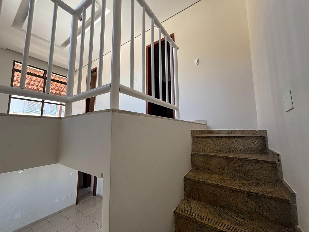 Cobertura, São Luiz (pampulha), 4 Quartos, 2 Vagas, 2 Suítes