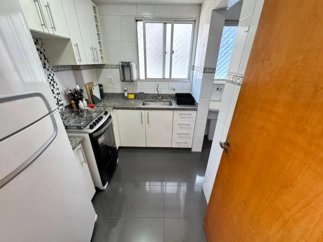Apartamento, Sagrada Família, 3 Quartos, 2 Vagas, 1 Suíte