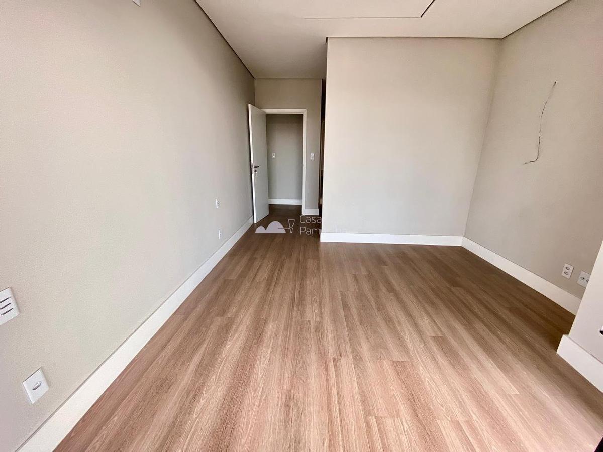 Casa, Condominio Gran Park, 4 Quartos, 4 Vagas, 3 Suítes