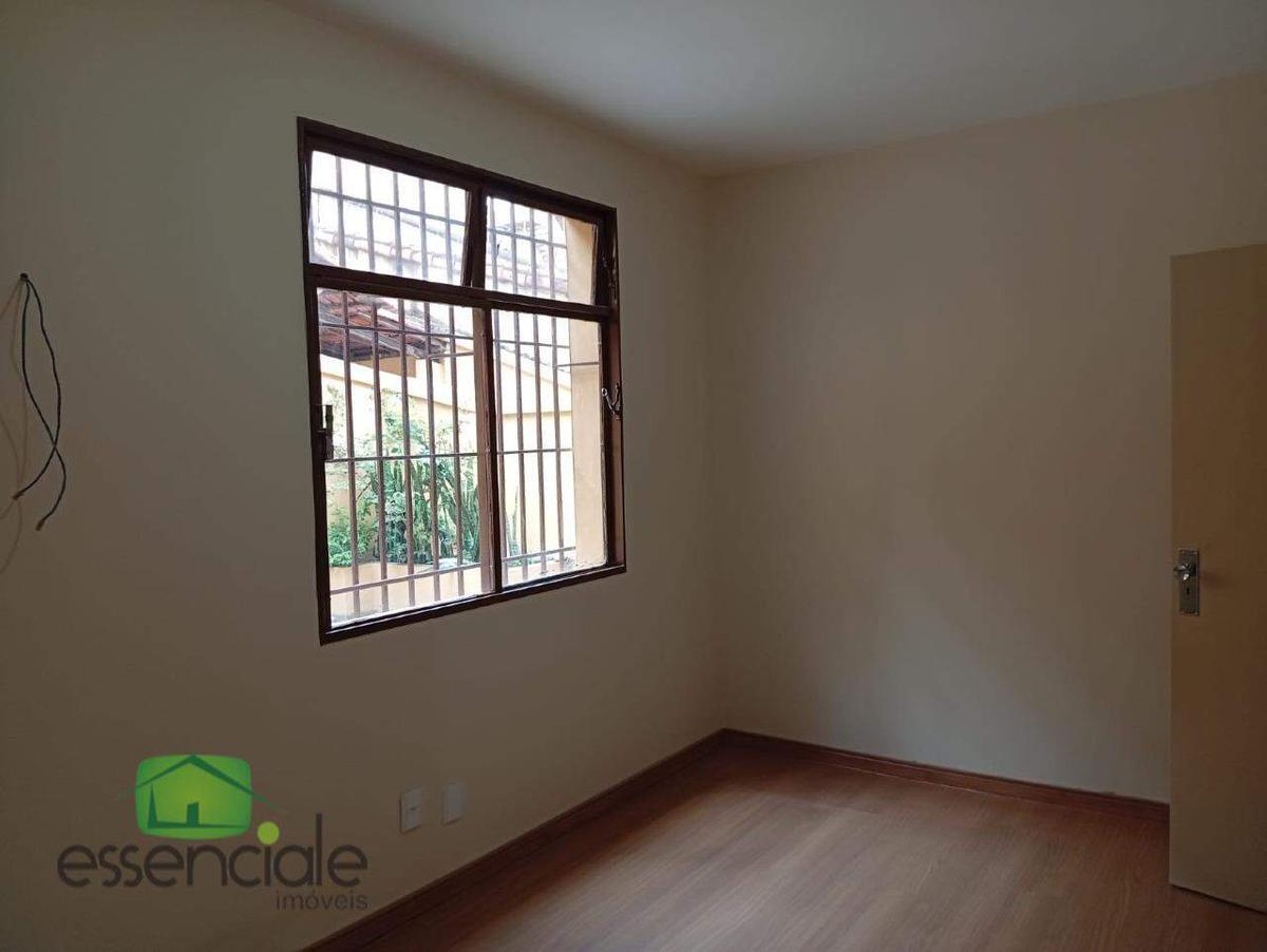 Casa Comercial, Eldorado, 4 Quartos, 4 Vagas, 1 Suíte