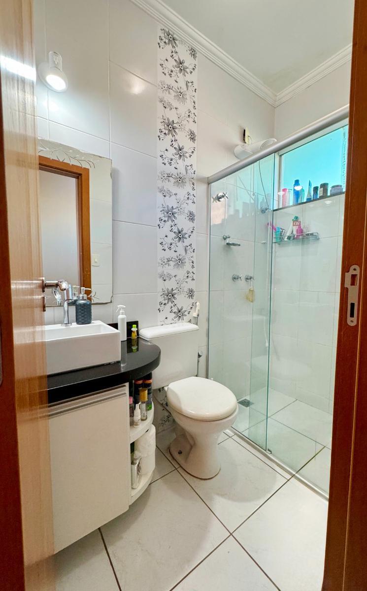 Casa, Ana Lúcia, 3 Quartos, 3 Vagas, 1 Suíte