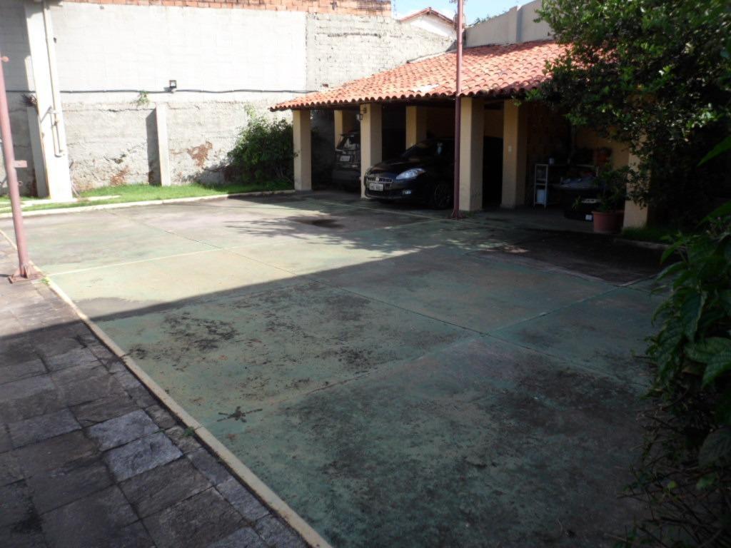 Casa, Cachoeirinha, 4 Quartos, 3 Vagas, 1 Suíte