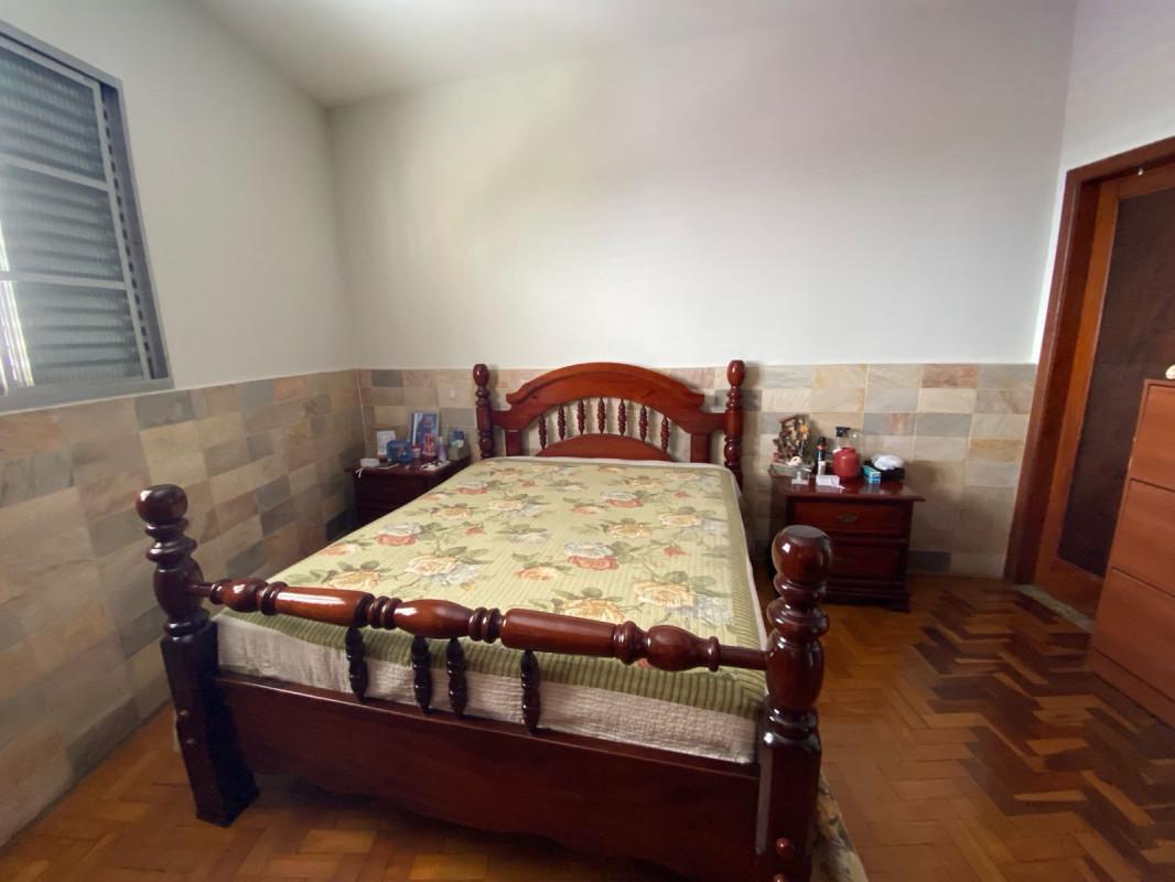 Casa, Nova Cachoeirinha, 3 Quartos, 2 Vagas, 1 Suíte