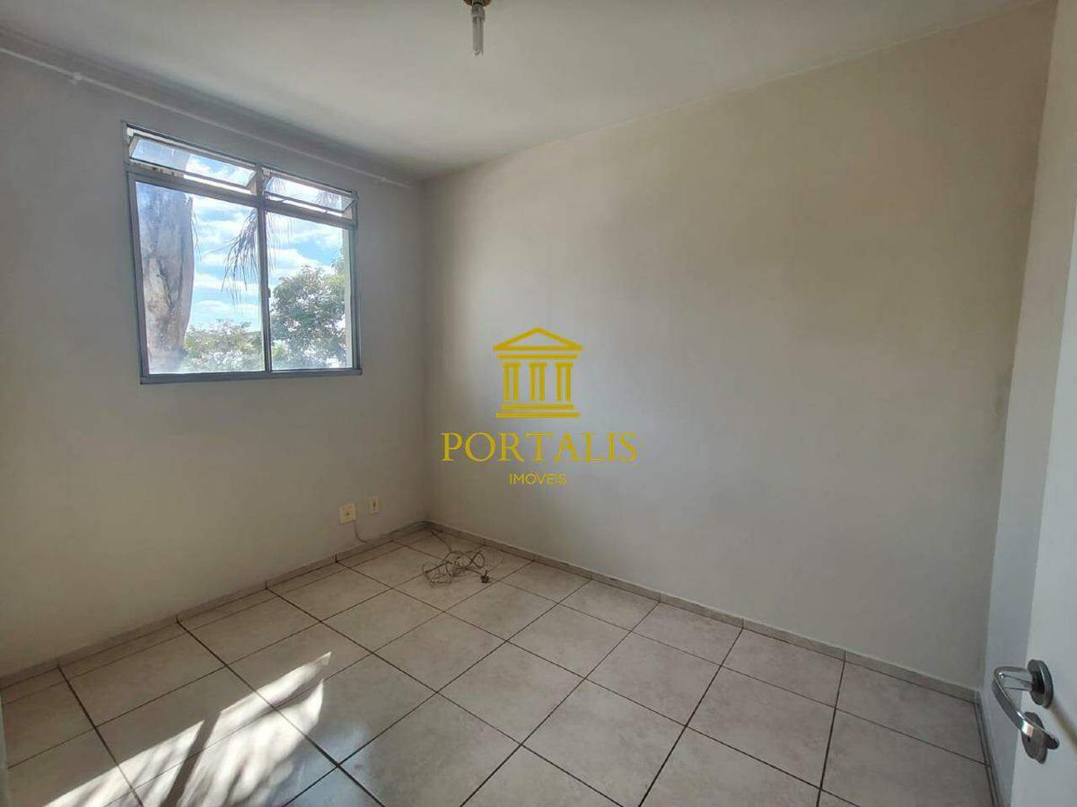 Apartamento, Cabral, 2 Quartos, 1 Vaga