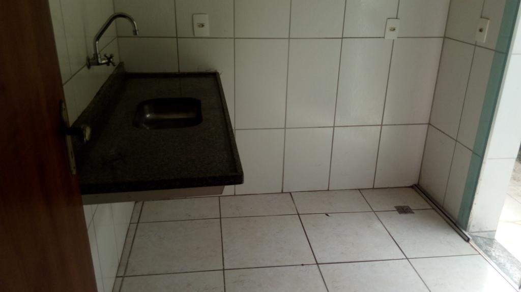 Casa, Planalto, 2 Quartos, 0 Vaga