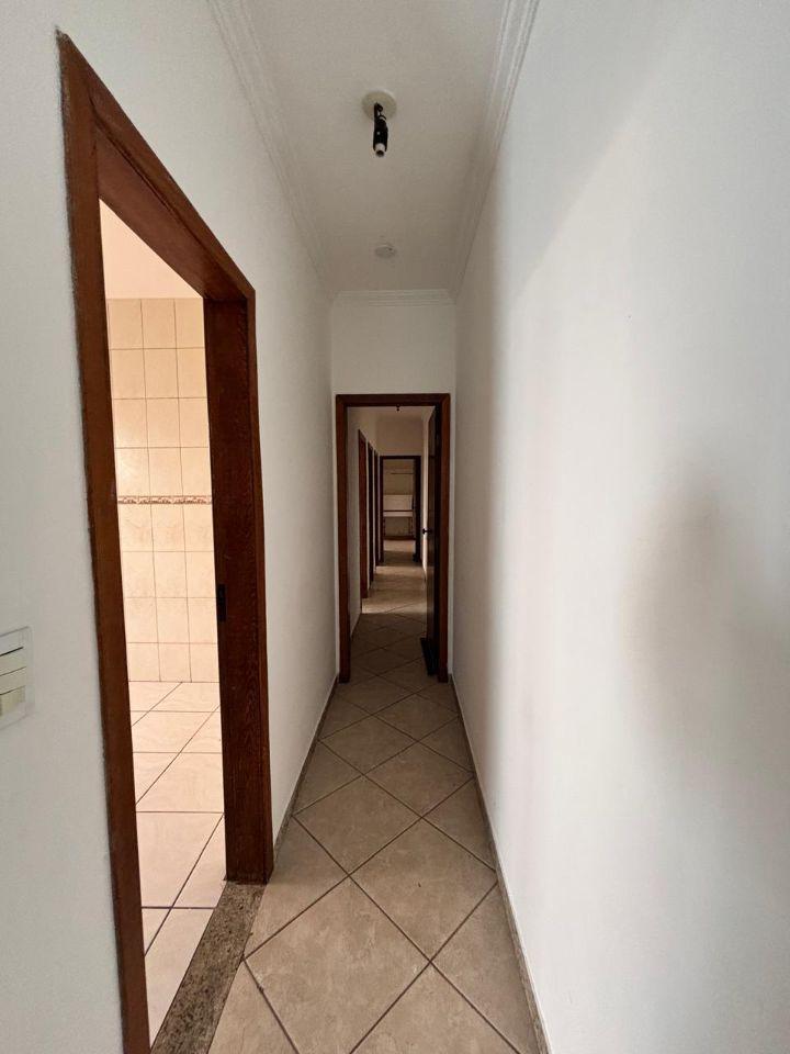 Casa, Jardim Atlântico, 3 Quartos, 2 Vagas, 1 Suíte