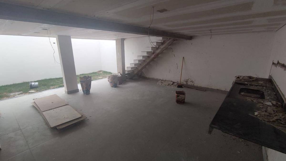 Casa, Santa Amélia, 3 Quartos, 4 Vagas, 1 Suíte