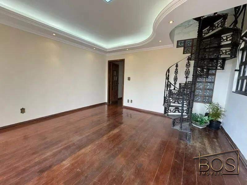 Casa, Caiçaras, 4 Quartos, 4 Vagas, 1 Suíte