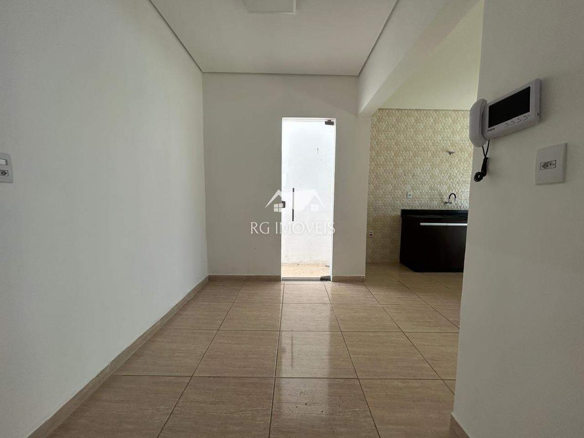 Casa, Novo Progresso, 2 Quartos, 6 Vagas