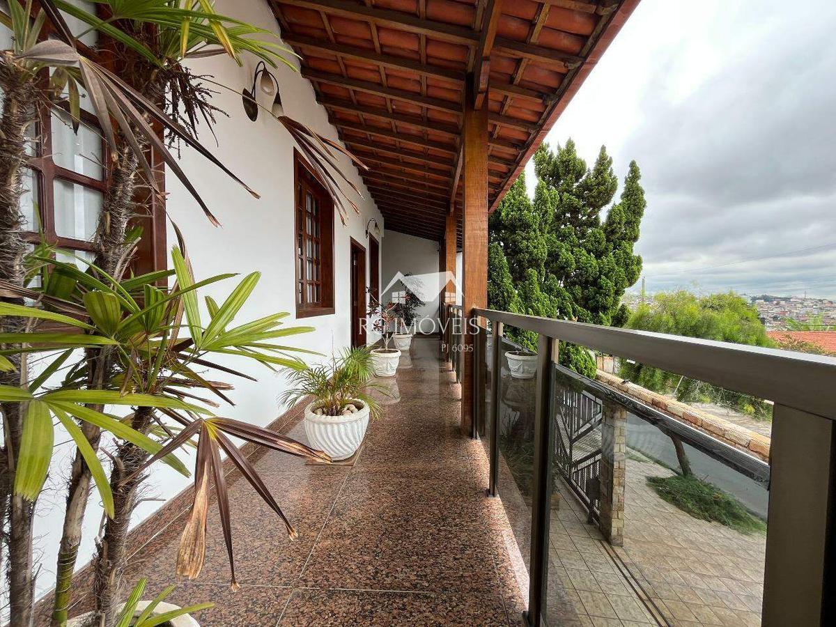 Casa, Diamante, 3 Quartos, 4 Vagas, 1 Suíte
