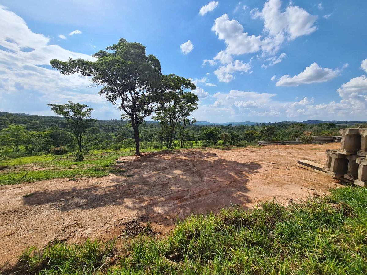 Lote, Novo Retiro, 0 Quarto, 0 Vaga