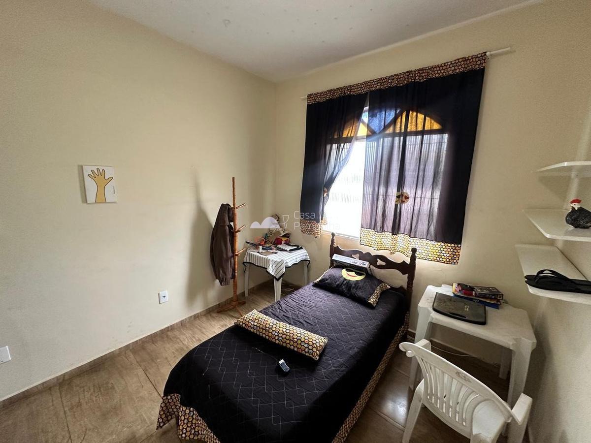 Casa, Planalto, 5 Quartos, 4 Vagas, 1 Suíte