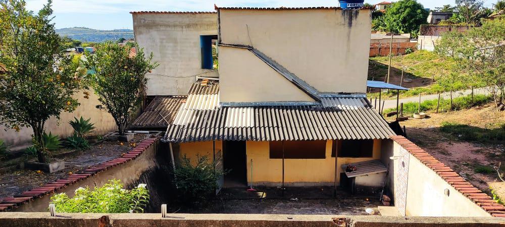 Casa, Novo Retiro, 3 Quartos, 3 Vagas, 0 Suíte