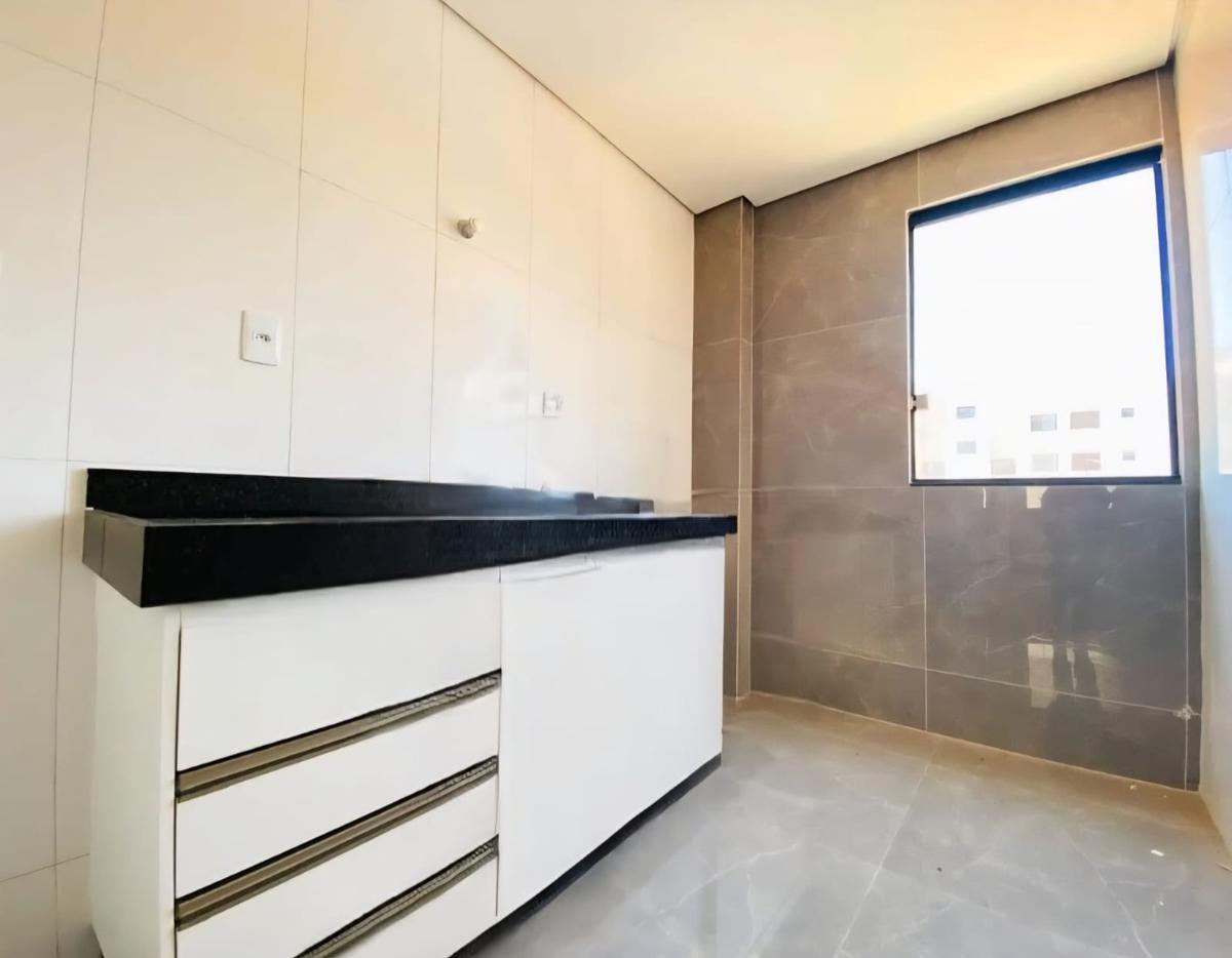 Cobertura, Planalto, 3 Quartos, 2 Vagas, 1 Suíte
