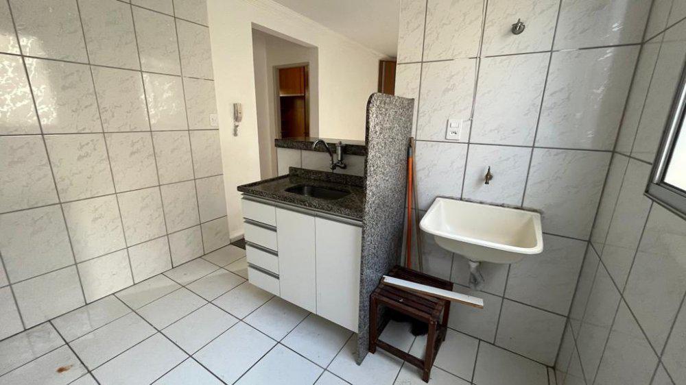 Apartamento, Três Barras, 2 Quartos, 1 Vaga