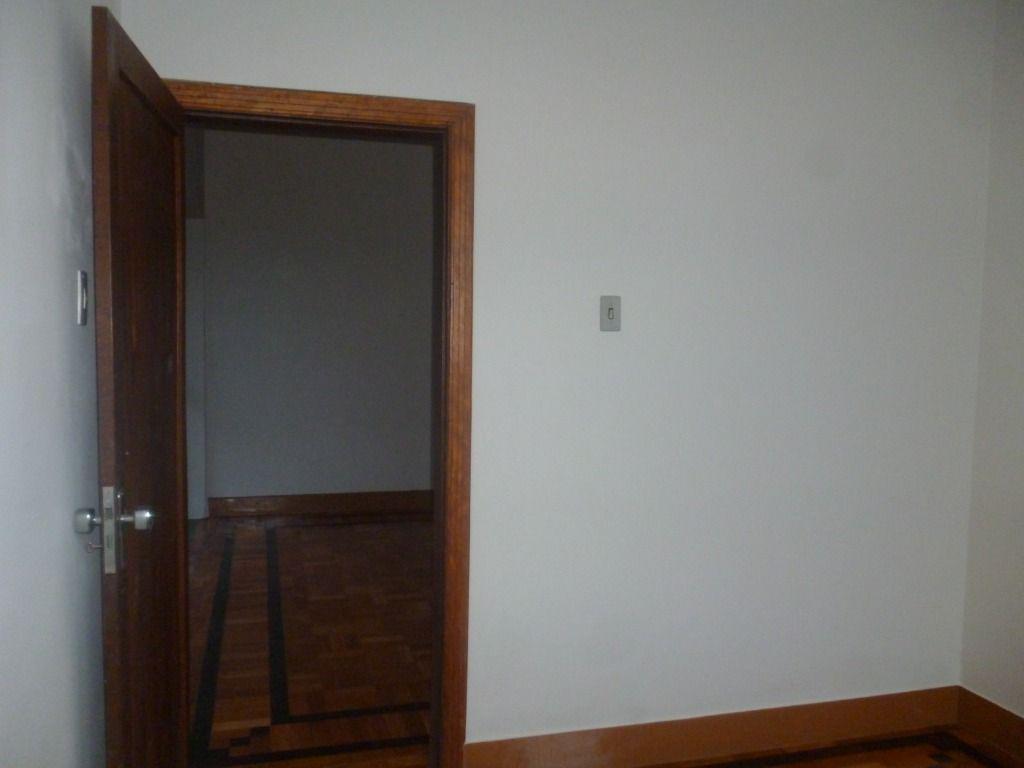 Casa, Centro, 4 Quartos, 3 Vagas