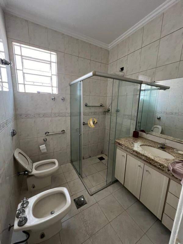 Casa, Centro, 8 Quartos, 3 Vagas