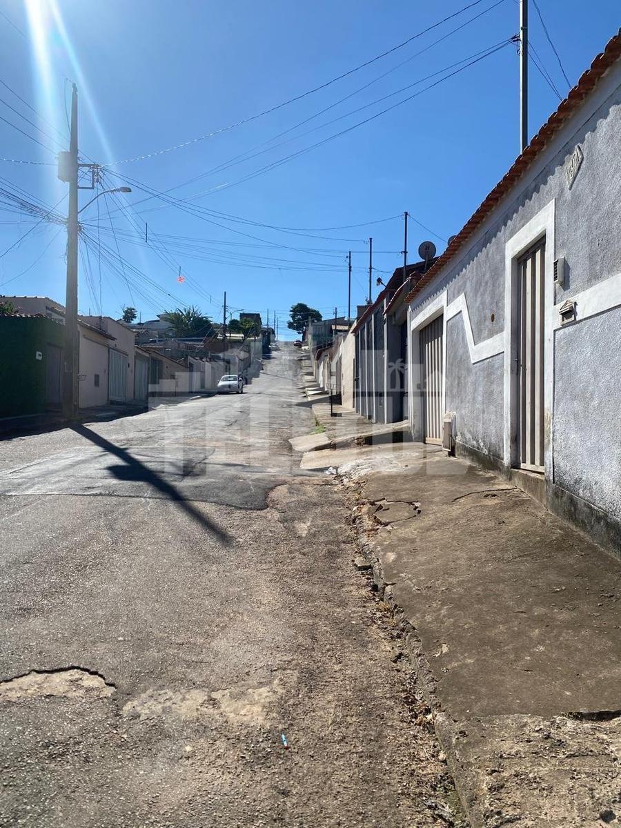 Casa, Jardim Corcetti I, 3 Quartos, 1 Vaga, 2 Suítes